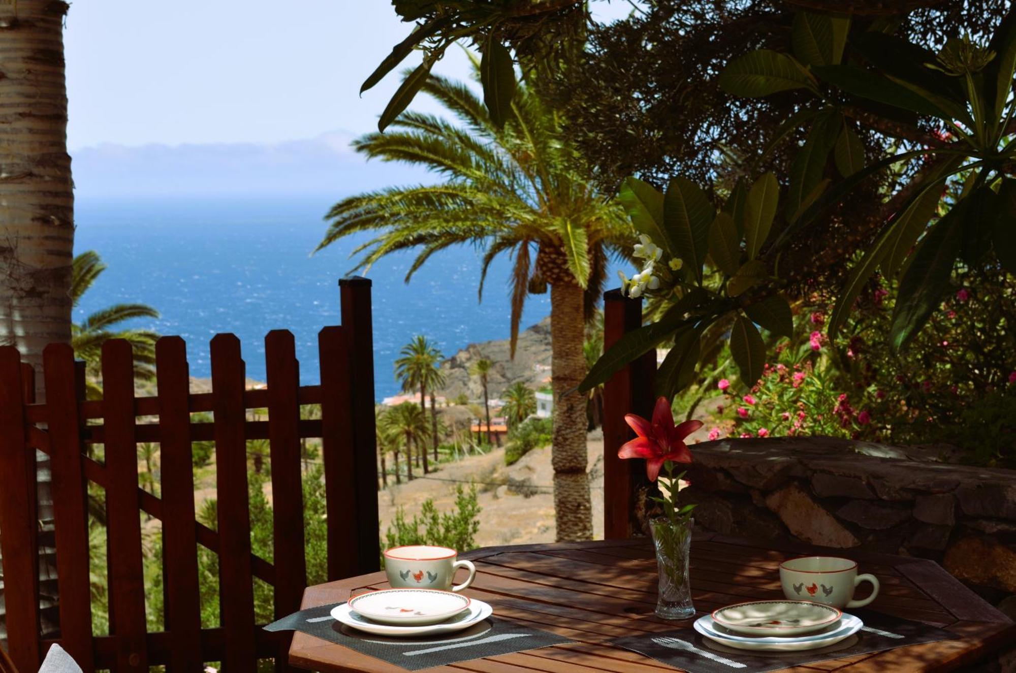 Cabana Los Palmeros, Vista Al Mar Y La Montana Alojera Exterior photo